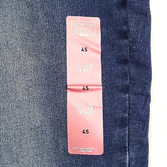 Levi's pull-on skinny jegging - Picture 3 of 8